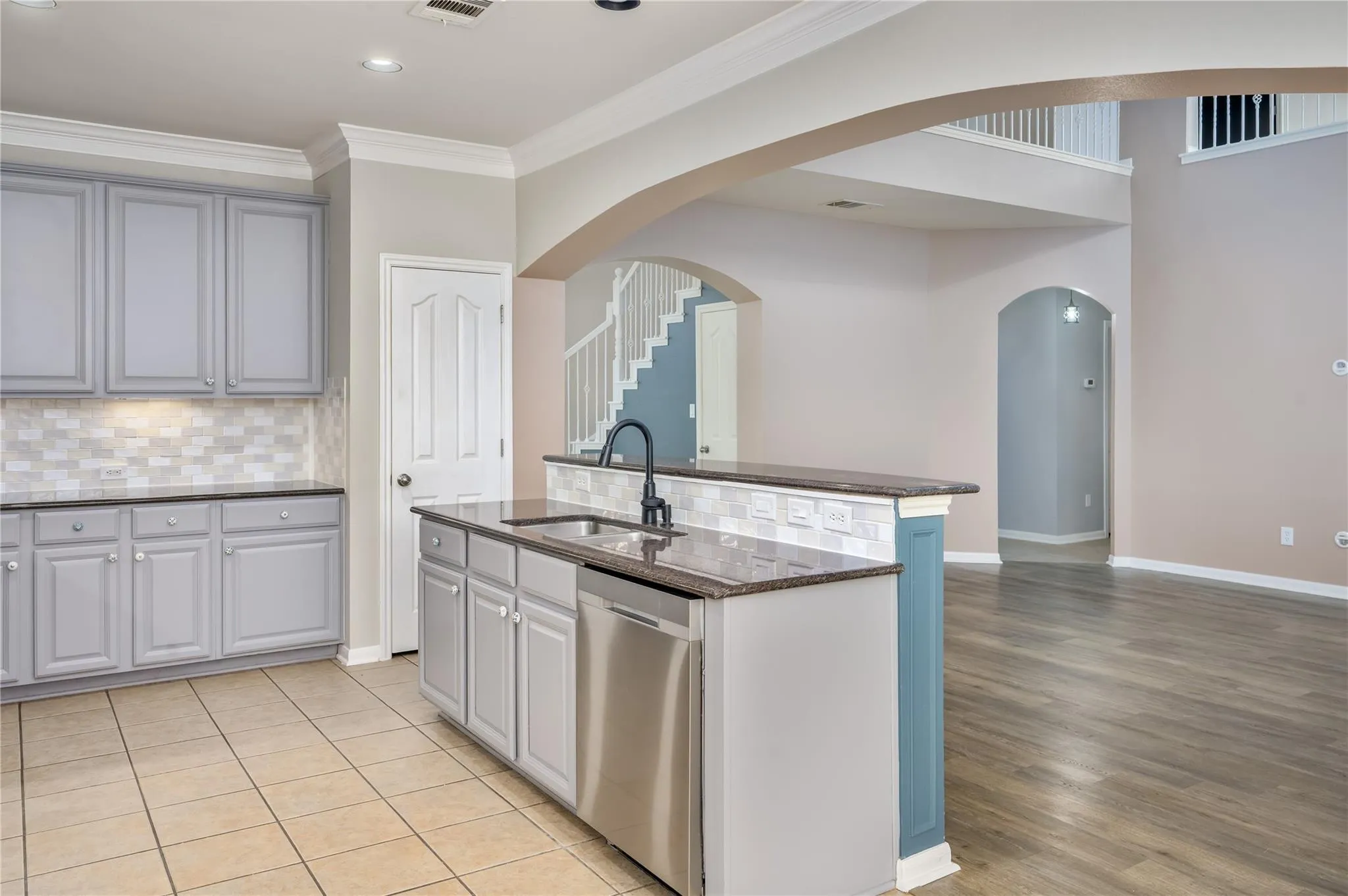 Photo 5 of 22121 ROSE GRASS LN