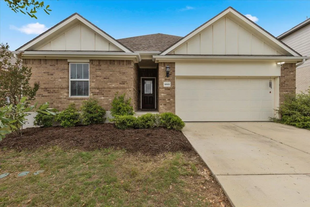 Photo of 16908 ANTIOCH AVE, Pflugerville, 78660