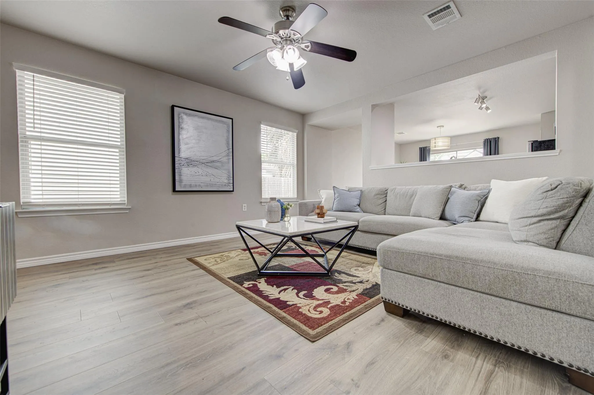 Photo 5 of 6709 DOYAL DR