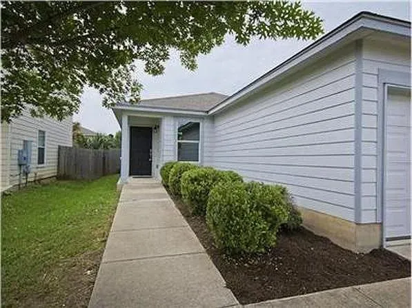 Photo 2 of 6709 DOYAL DR
