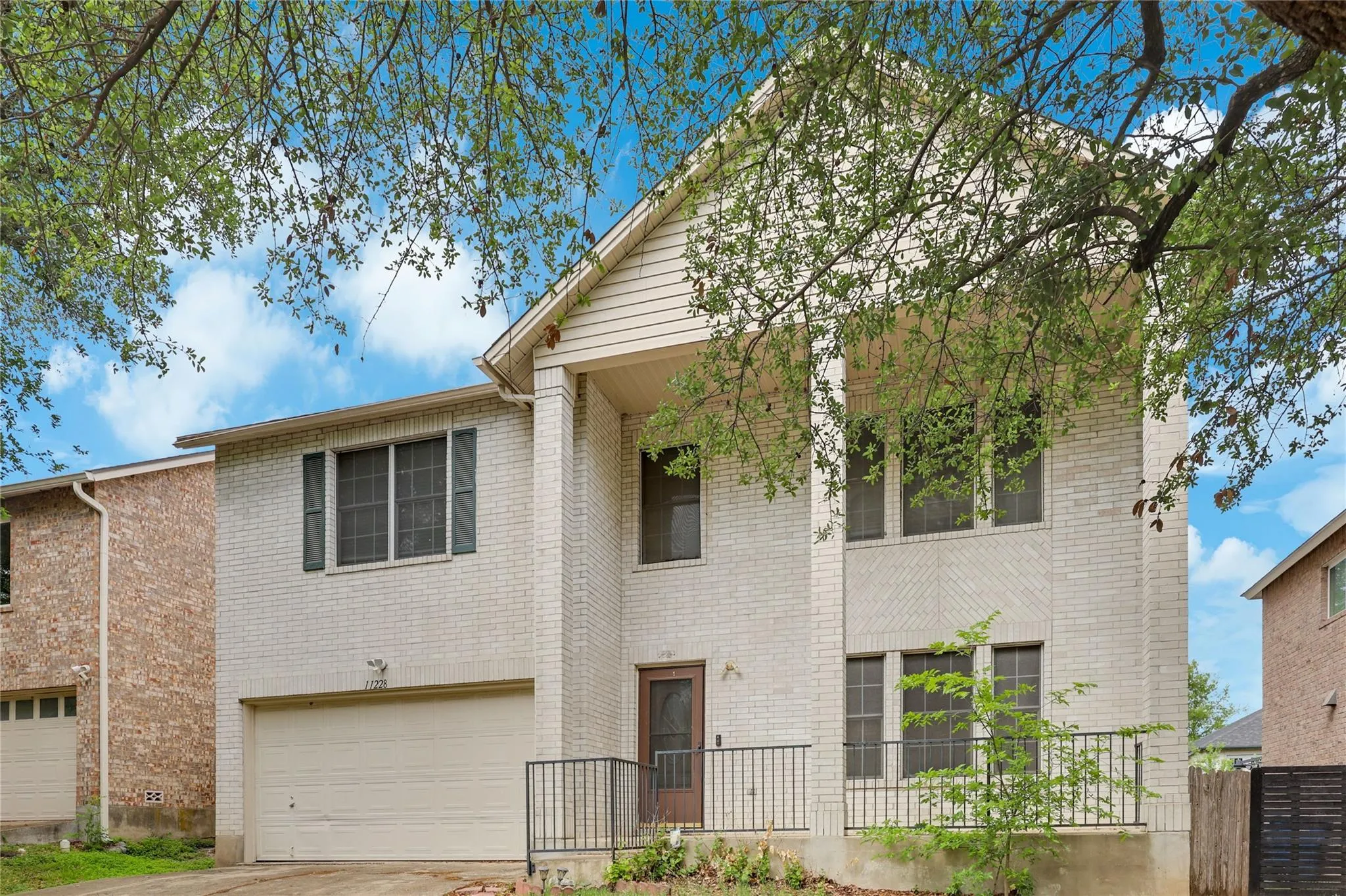 Photo 4 of 11228 PICKARD LN