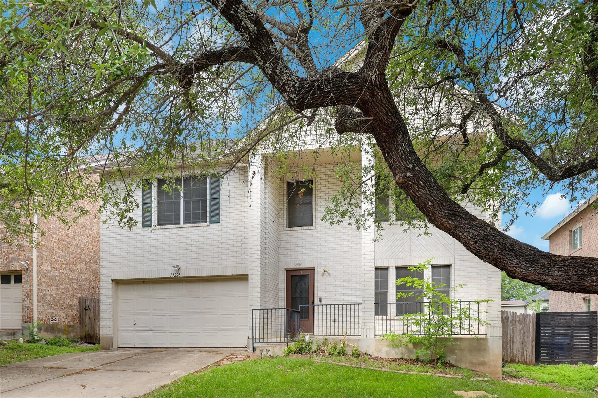 Photo 5 of 11228 PICKARD LN