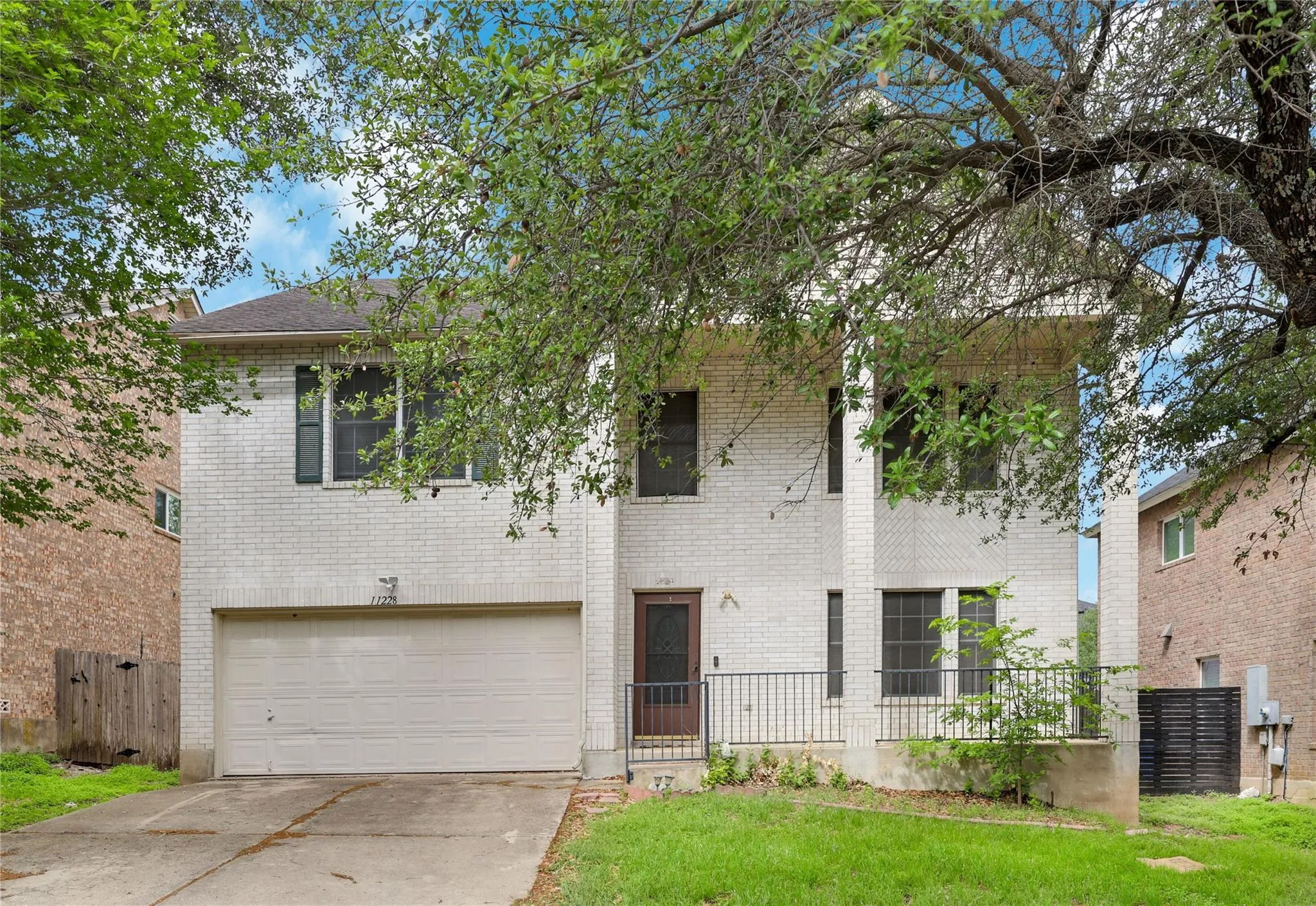 Photo 3 of 11228 PICKARD LN