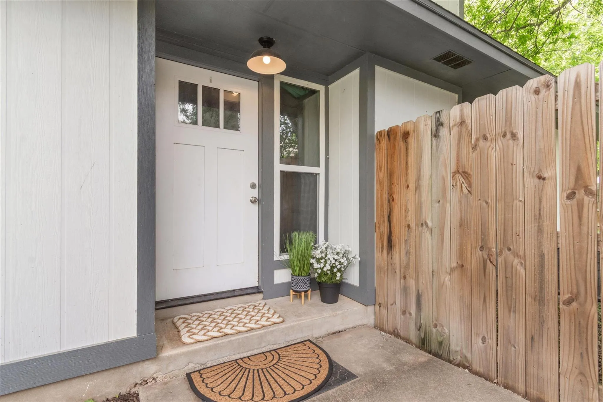 Photo 4 of 2128/2130 REDWING WAY