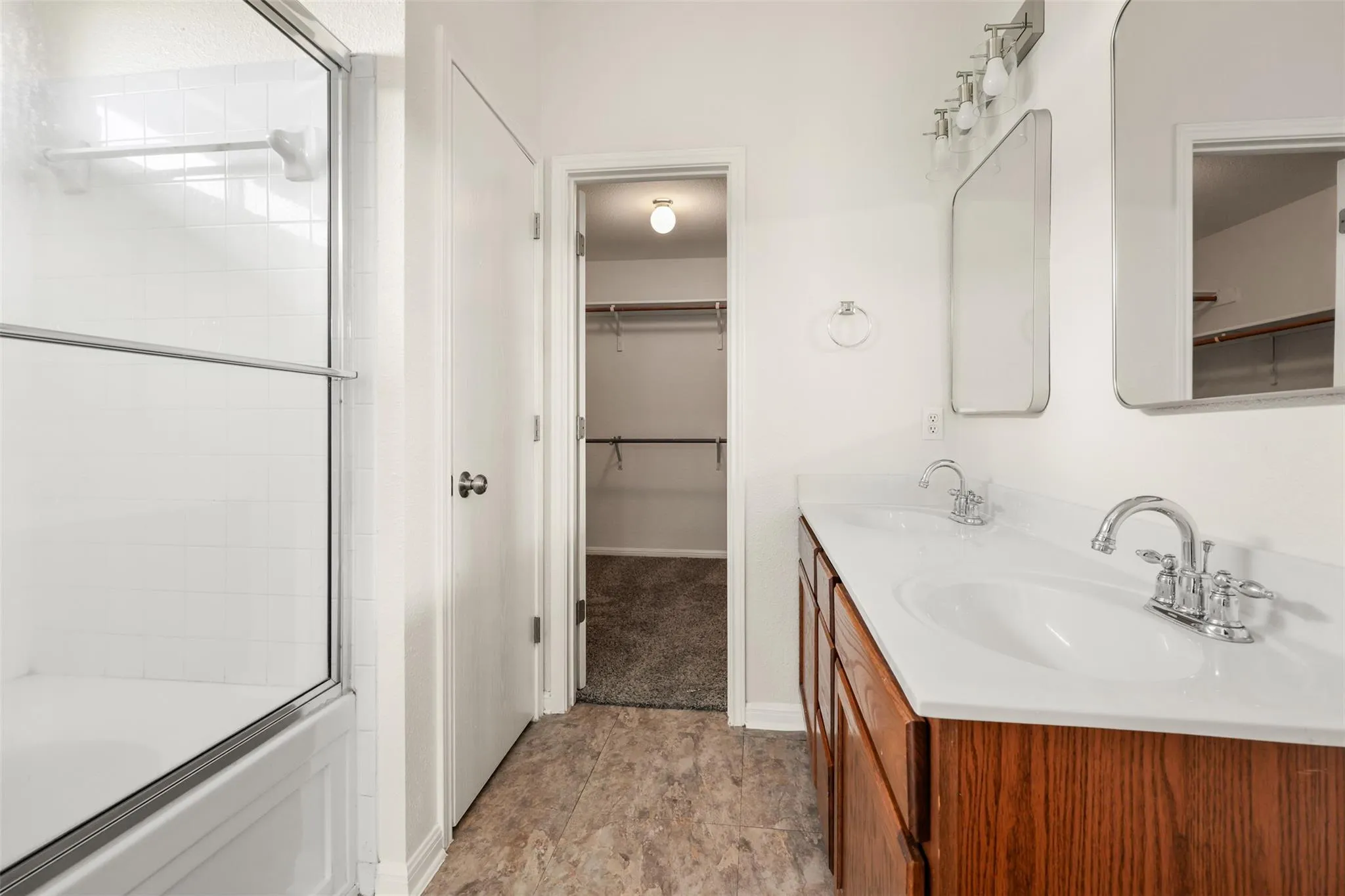 Photo 5 of 103 PENTIRE WAY