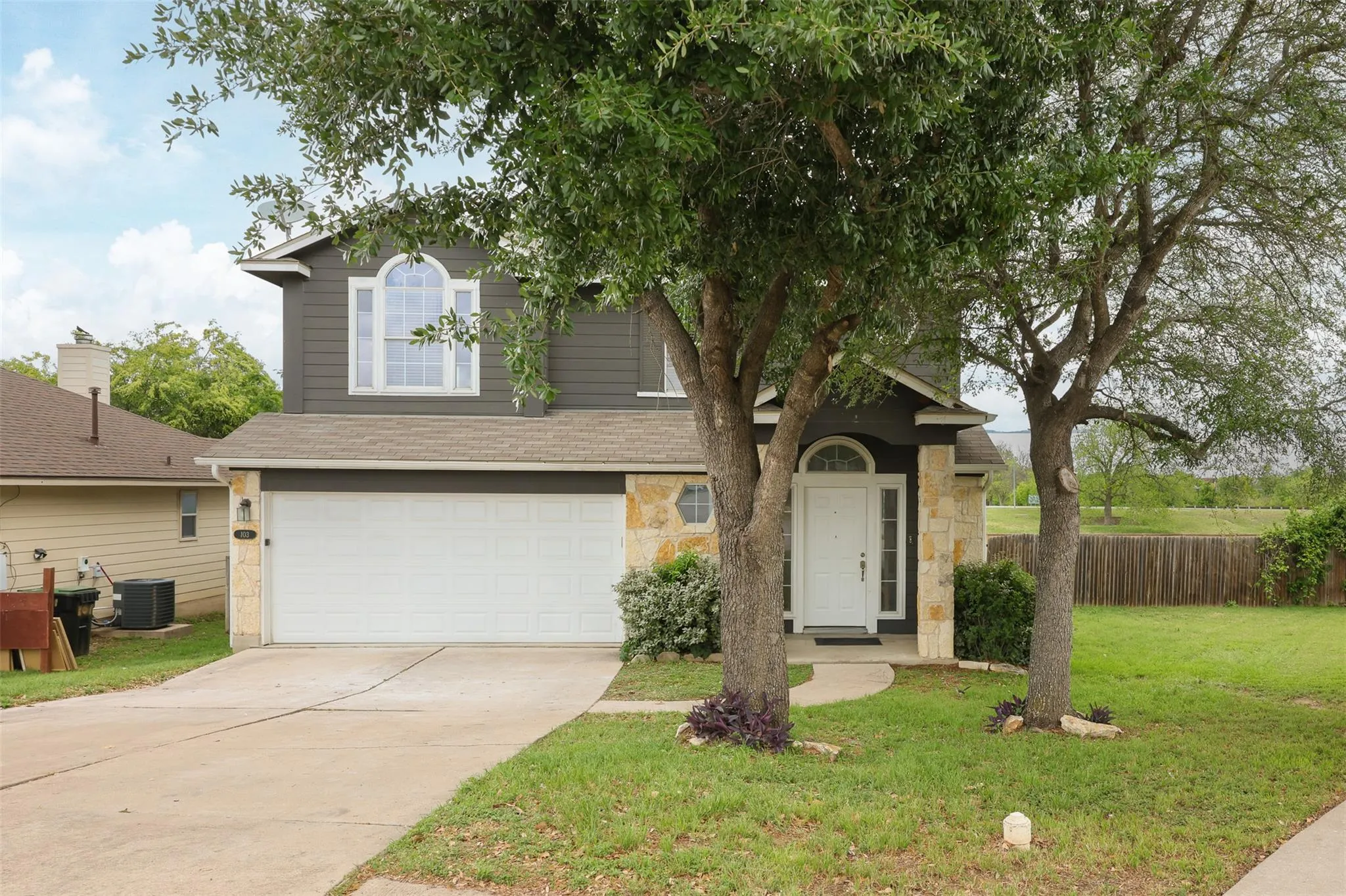 Photo 2 of 103 PENTIRE WAY