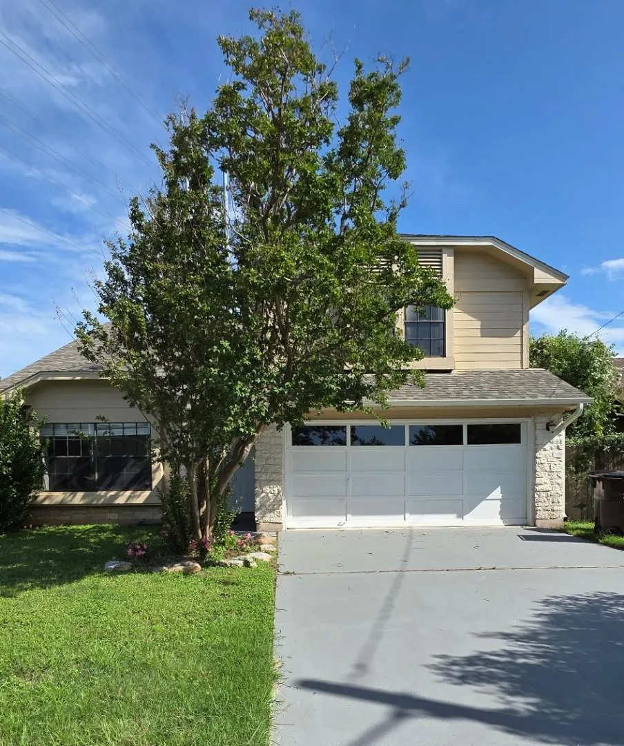 Photo of 1701 HUNTERS TRL, Round Rock, TX, 78681