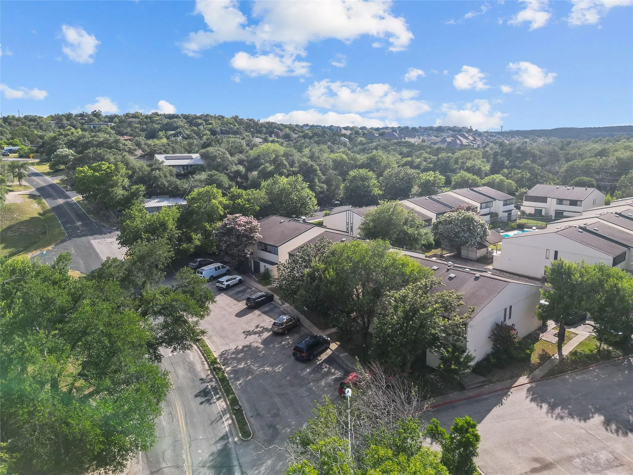Photo 2 of 6718 SILVERMINE DR #302