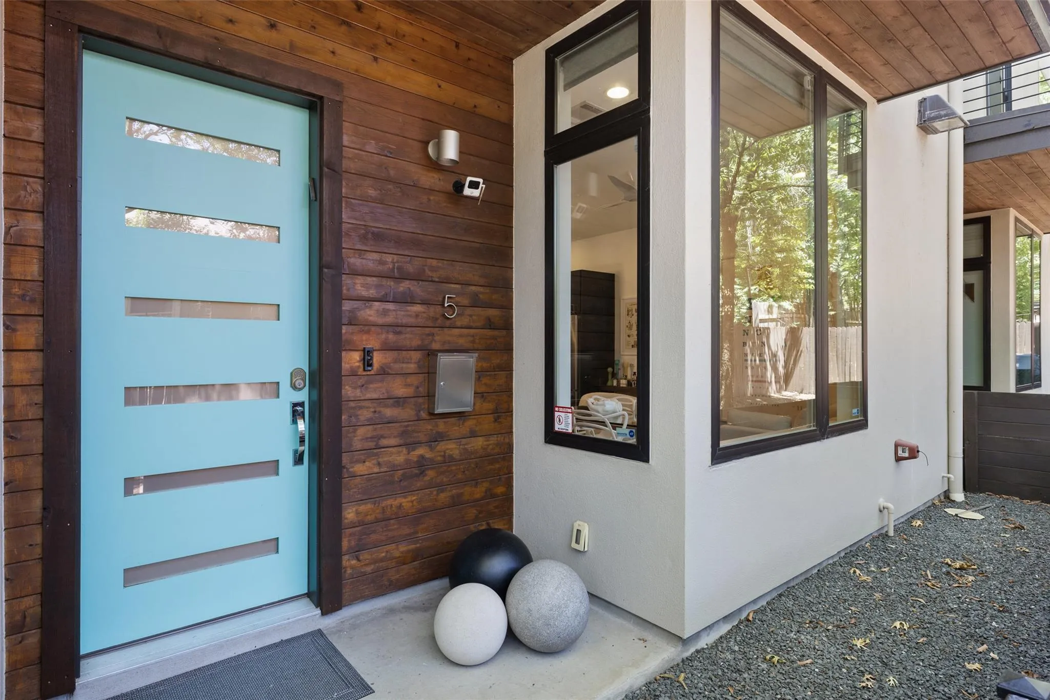 Photo 2 of 2118 BRACKENRIDGE ST #5