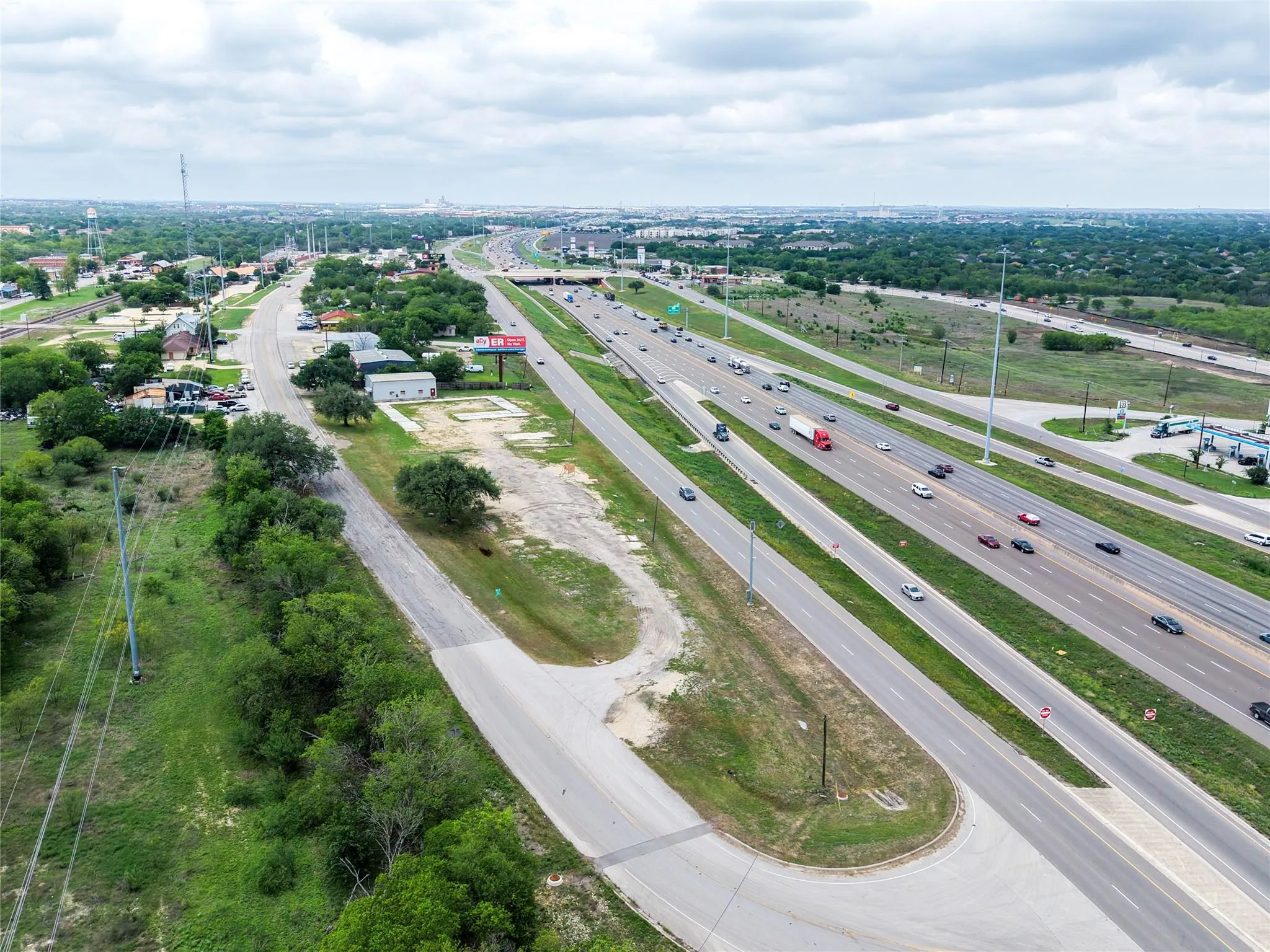 Photo 2 of 505 S OLD HWY 81 NONE