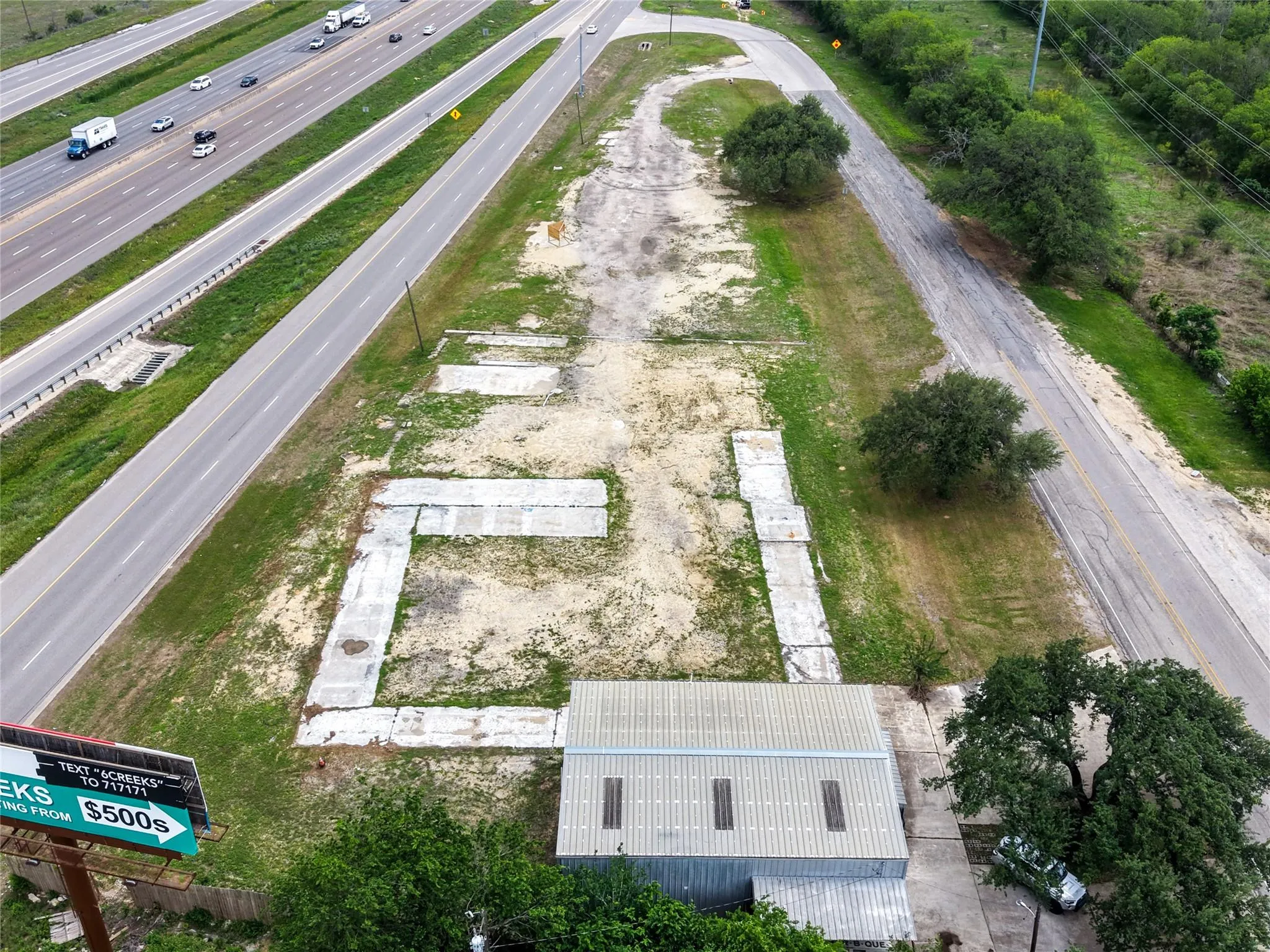 Photo 3 of 505 S OLD HWY 81 NONE