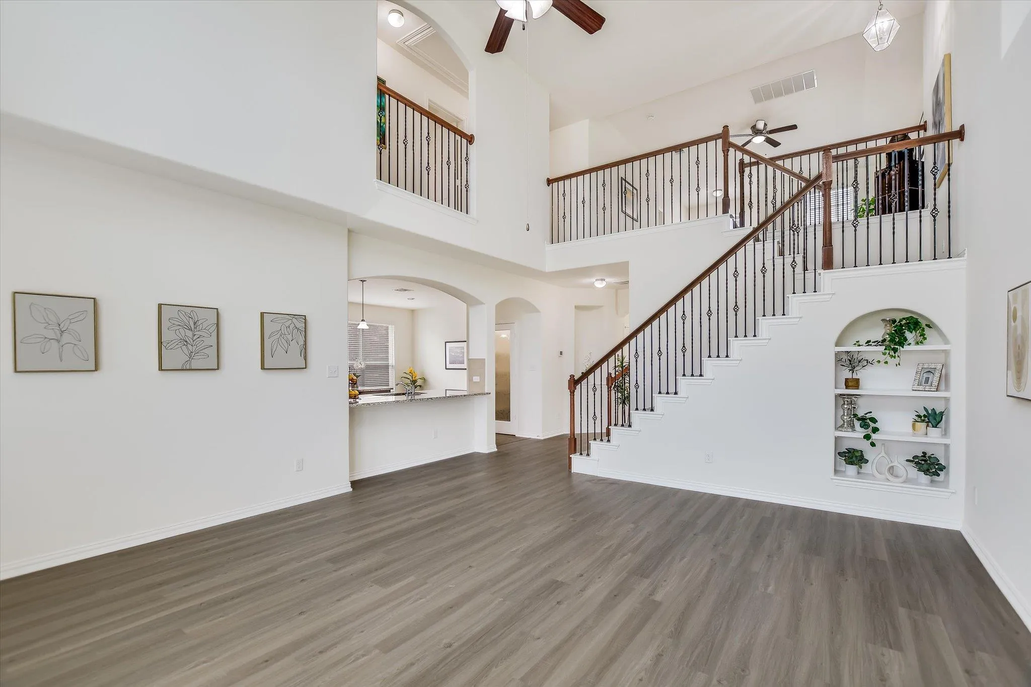 Photo of 115 MOLLIE DR, Hutto, TX, 78634