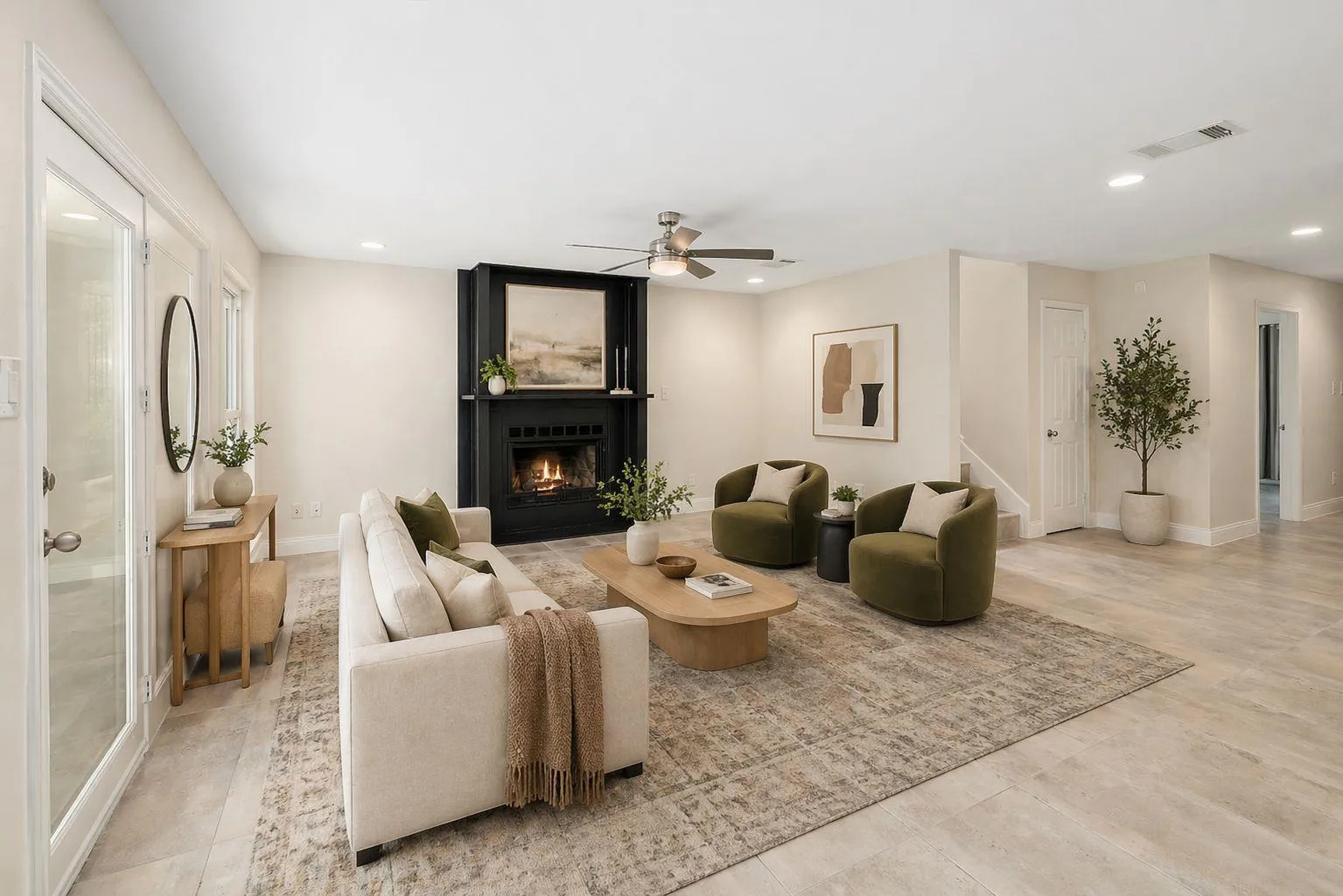 Photo 4 of 4605 BEECHWOOD HOLW