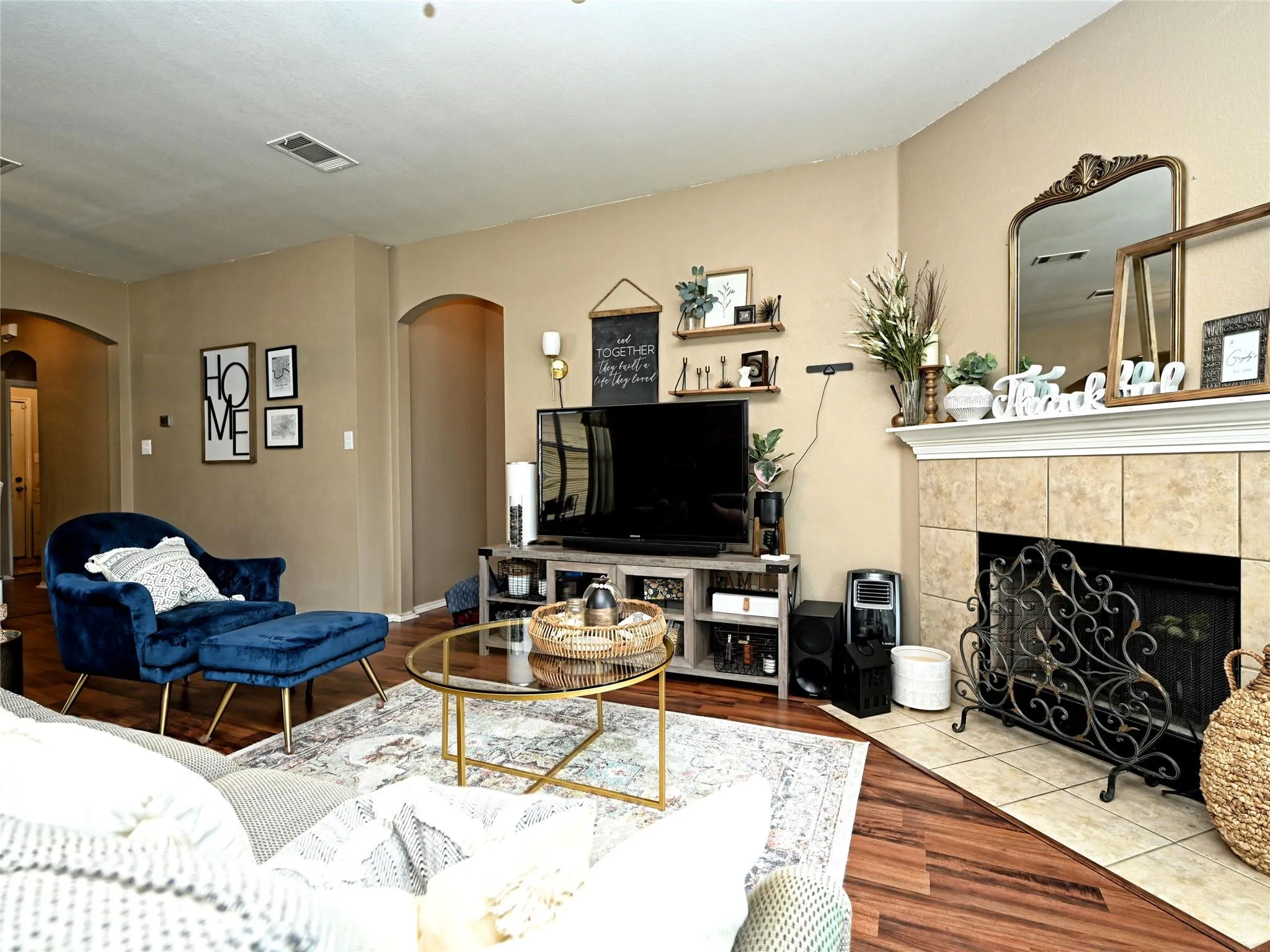 Photo 5 of 11401 DIMMITT ST