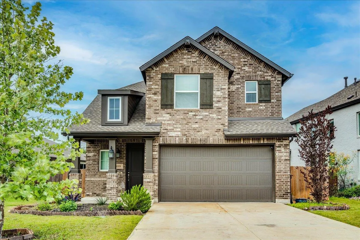 Photo of 8008 PRAIRIE RYE DR, Lago Vista, TX, 78645