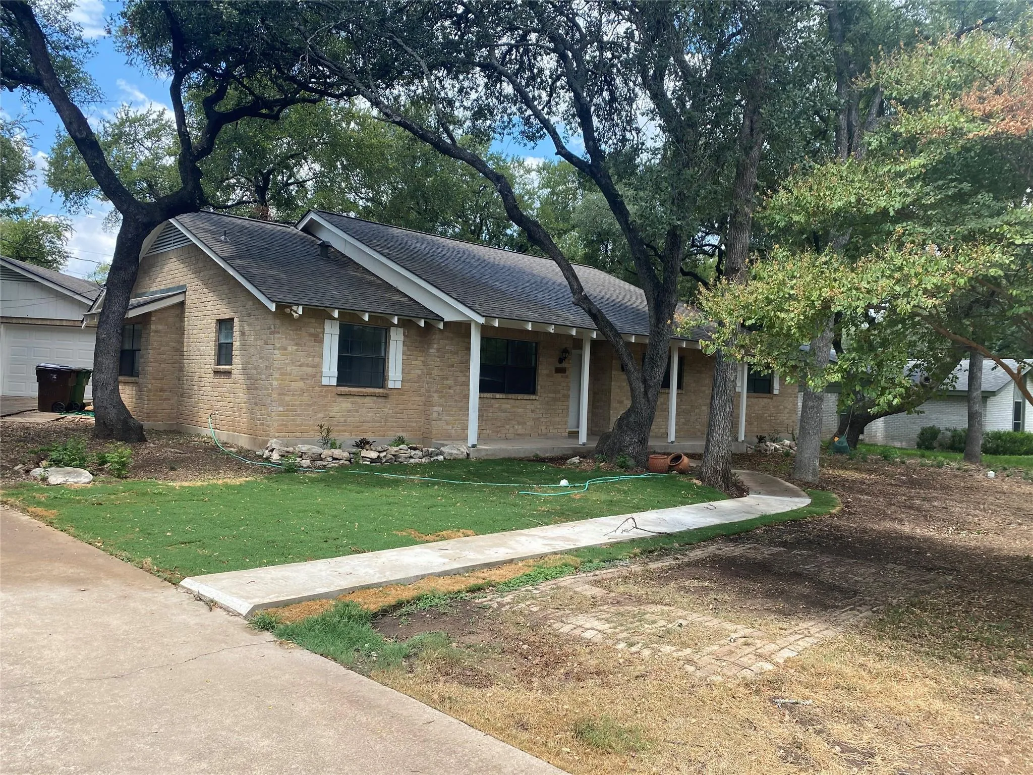 Photo of 13002 CEDARHURST CIR, Austin, TX, 78729