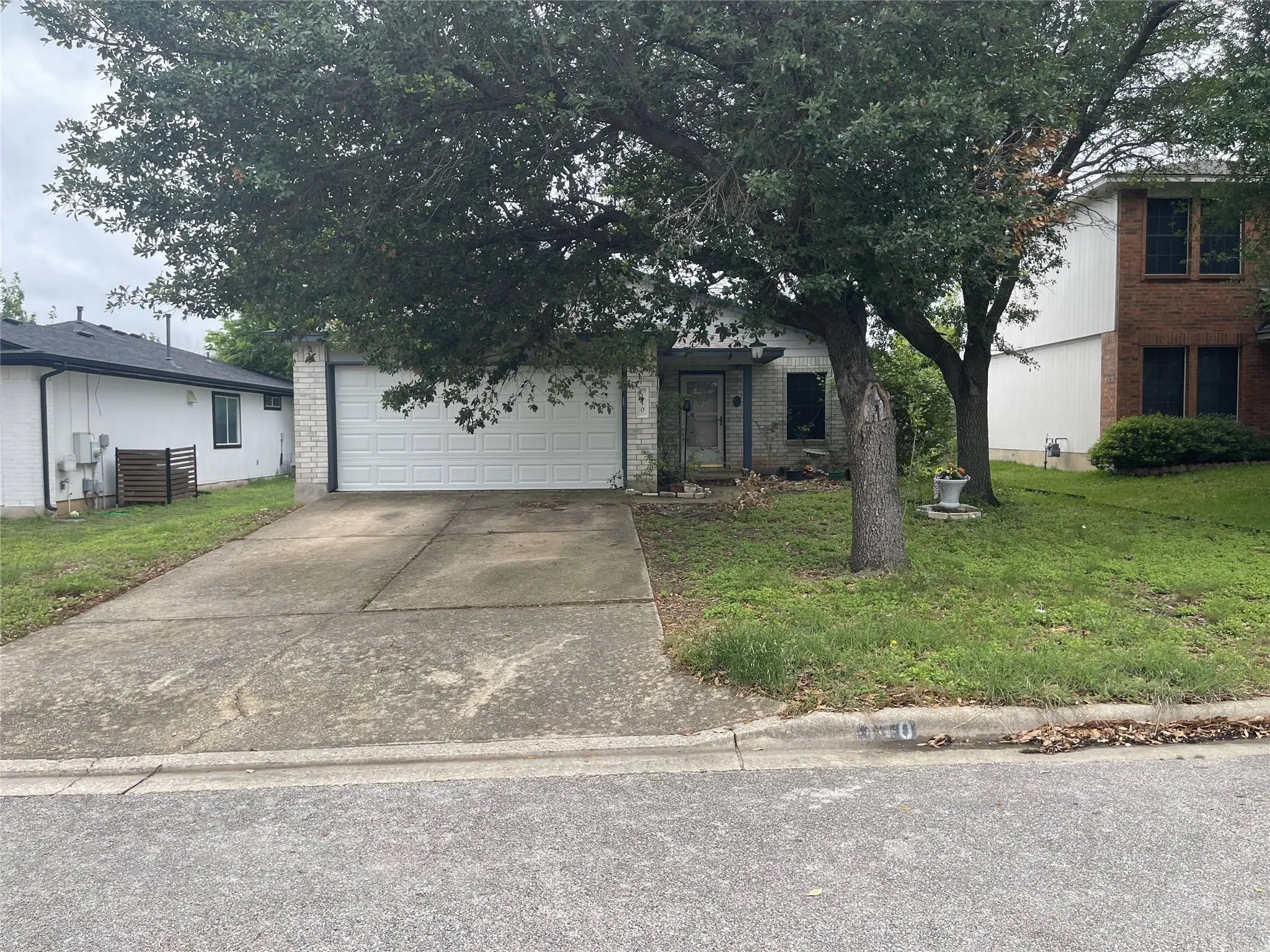 Photo of 110 BRENTWOOD DR, Leander, TX, 78641