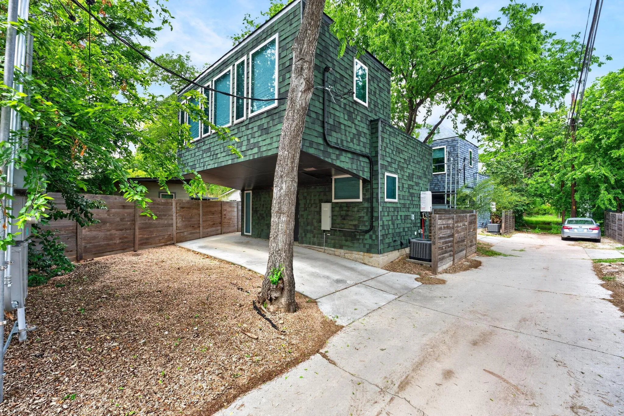 Photo 2 of 5505 DUVAL ST #B