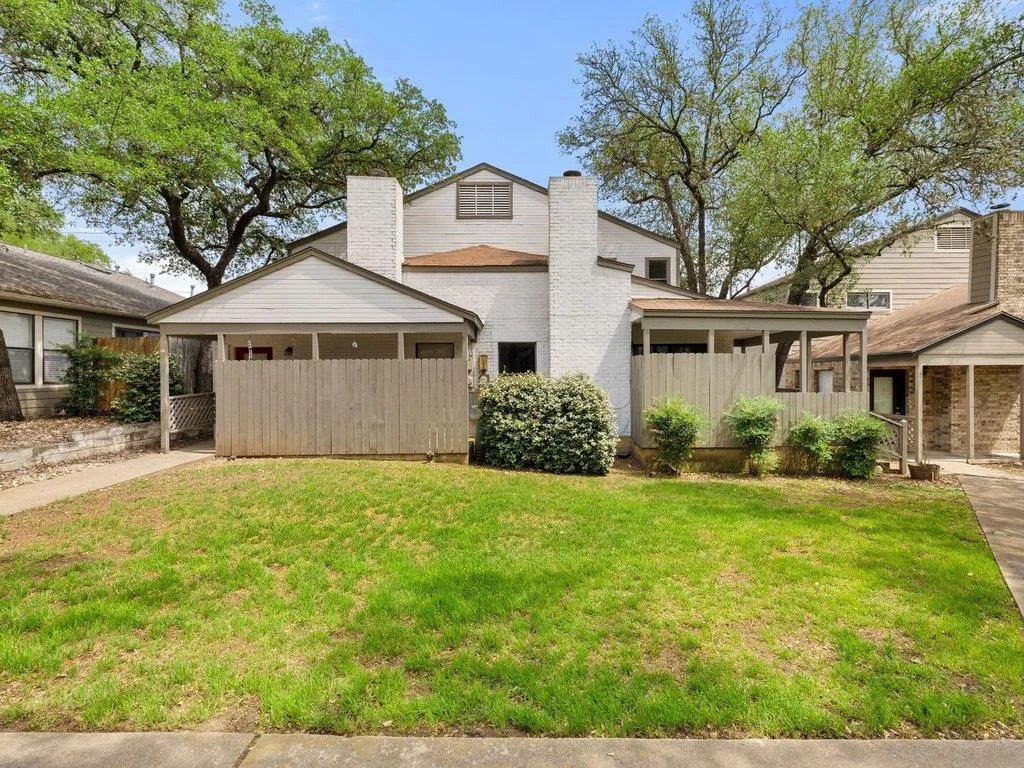 Photo of 7825 BEAUREGARD CIR #4, Austin, TX, 78745