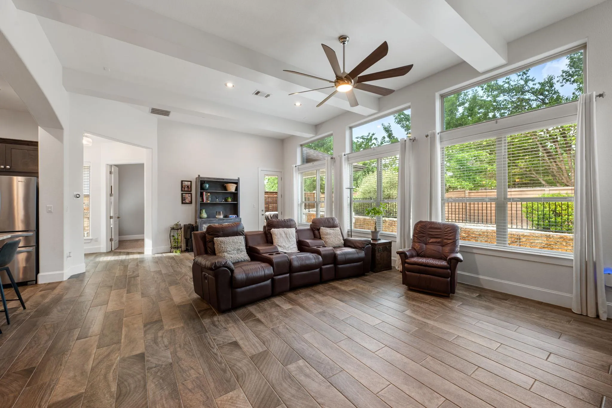 Photo of 401 SKYFLOWER DR, Georgetown, TX, 78628
