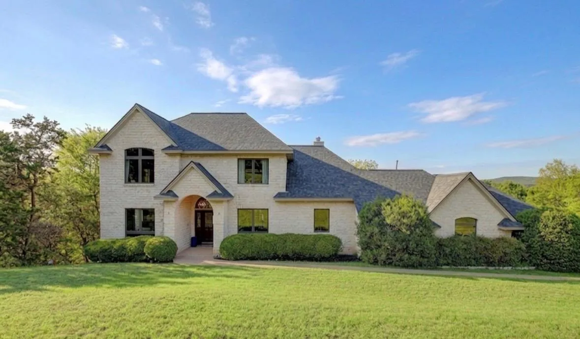 Photo of 4800 MANTLE DR, Austin, TX, 78746
