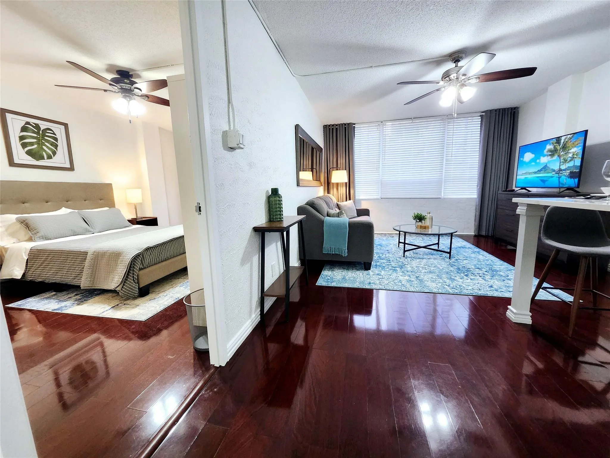 Photo 4 of 1800 LAVACA ST #102