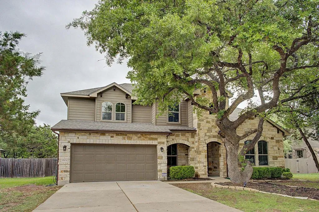 Photo of 17804 LINKHILL DR, Dripping Springs, TX, 78620
