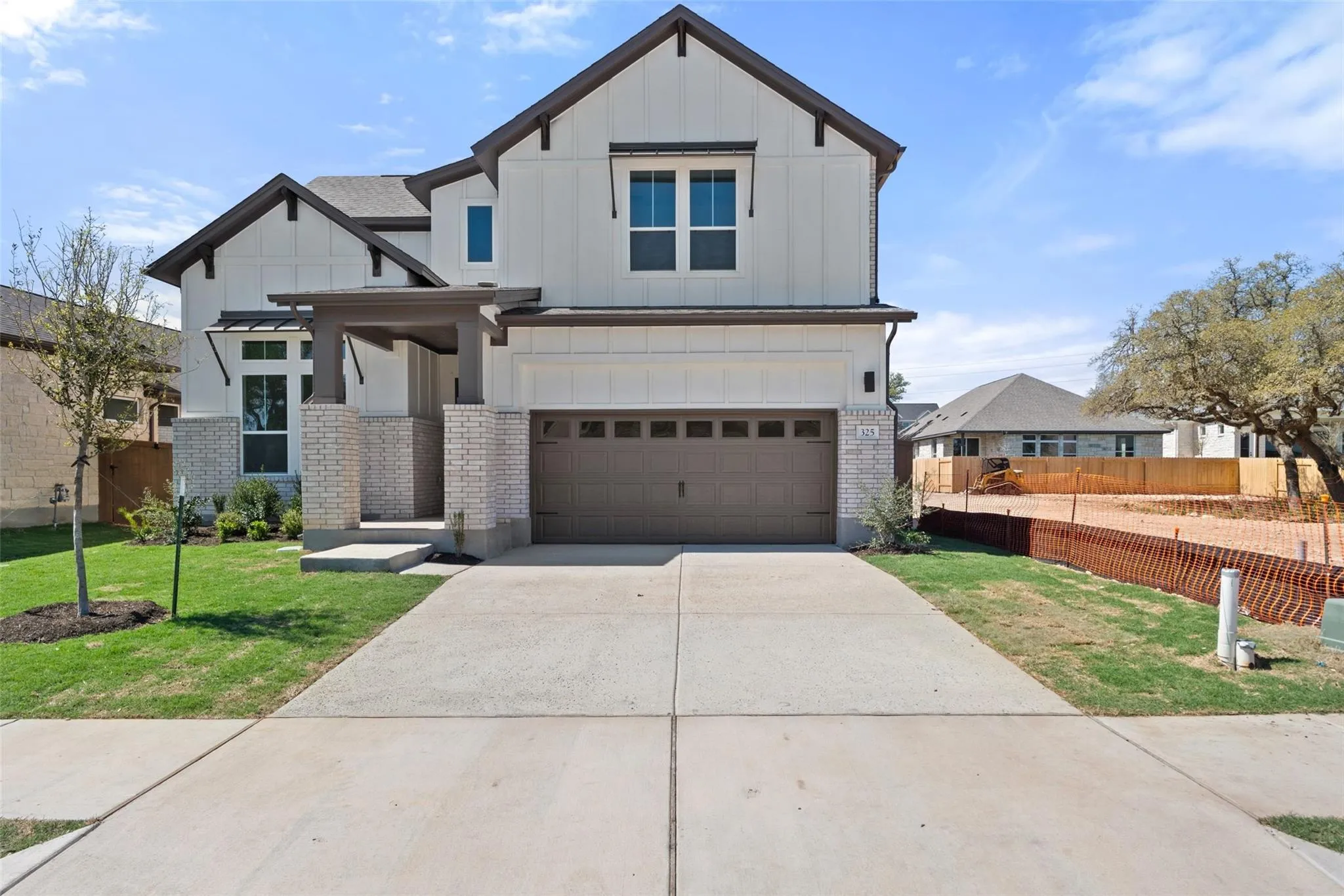 Photo of 325 SAN SABA DR, Buda, TX, 78610