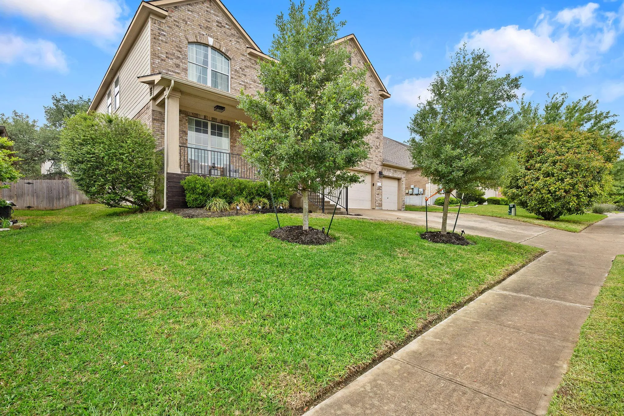 Photo 3 of 2652 RAVENWOOD DR