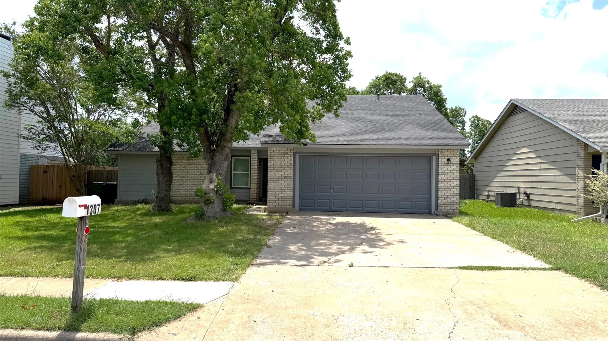 Photo of 1307 WROXTON WAY, Round Rock, TX, 78664