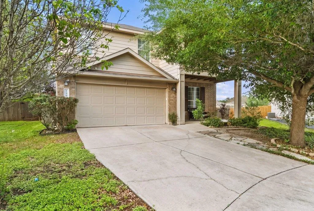Photo of 140 WOLFBERRY PATH, Buda, TX, 78610