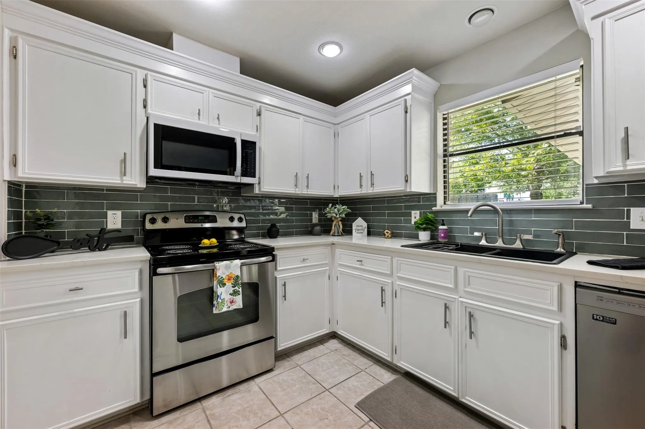 Photo of 1301 DOVE HAVEN DR, Pflugerville, TX, 78660