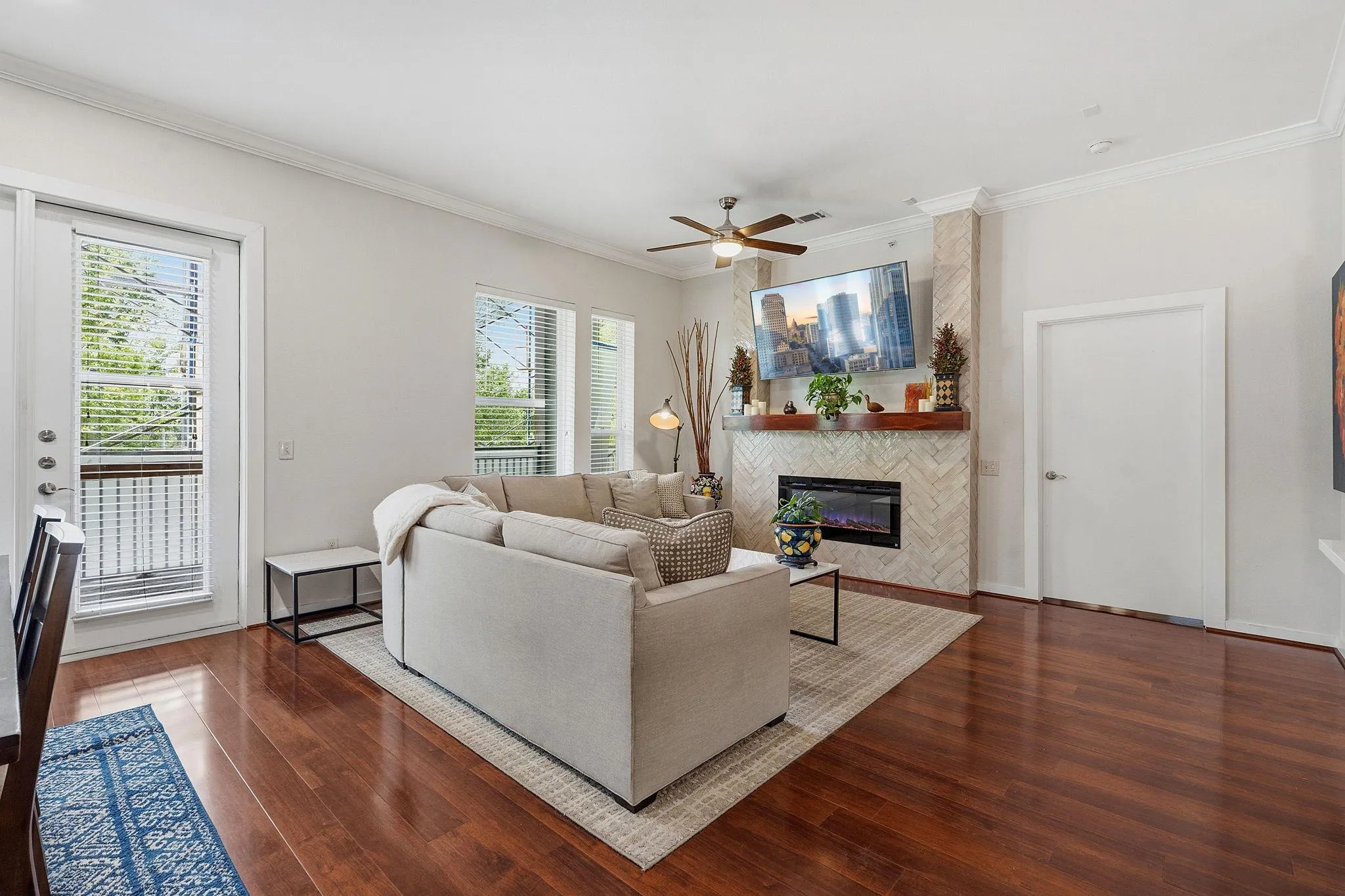 Photo 2 of 1900 BARTON SPRINGS RD #2026