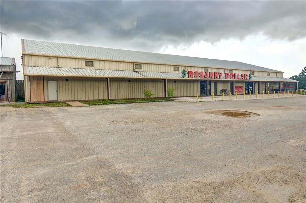Photo of 2989 S HIGHWAY 304, Rosanky, TX, 78953