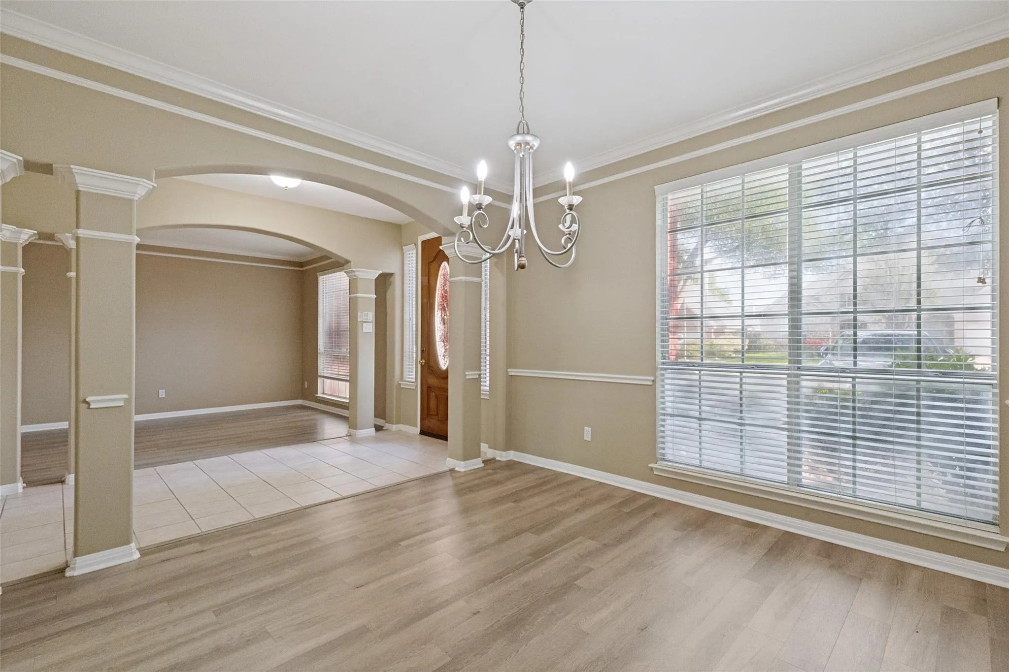 Photo 5 of 2244 FERNSPRING DR