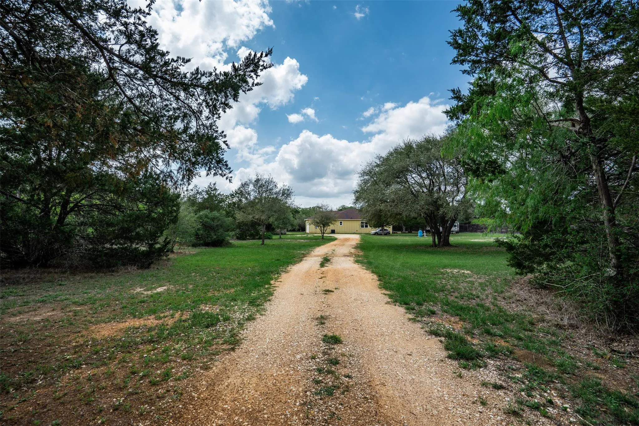 Photo of 1354 OLD PIN OAK RD, Paige, TX, 78659