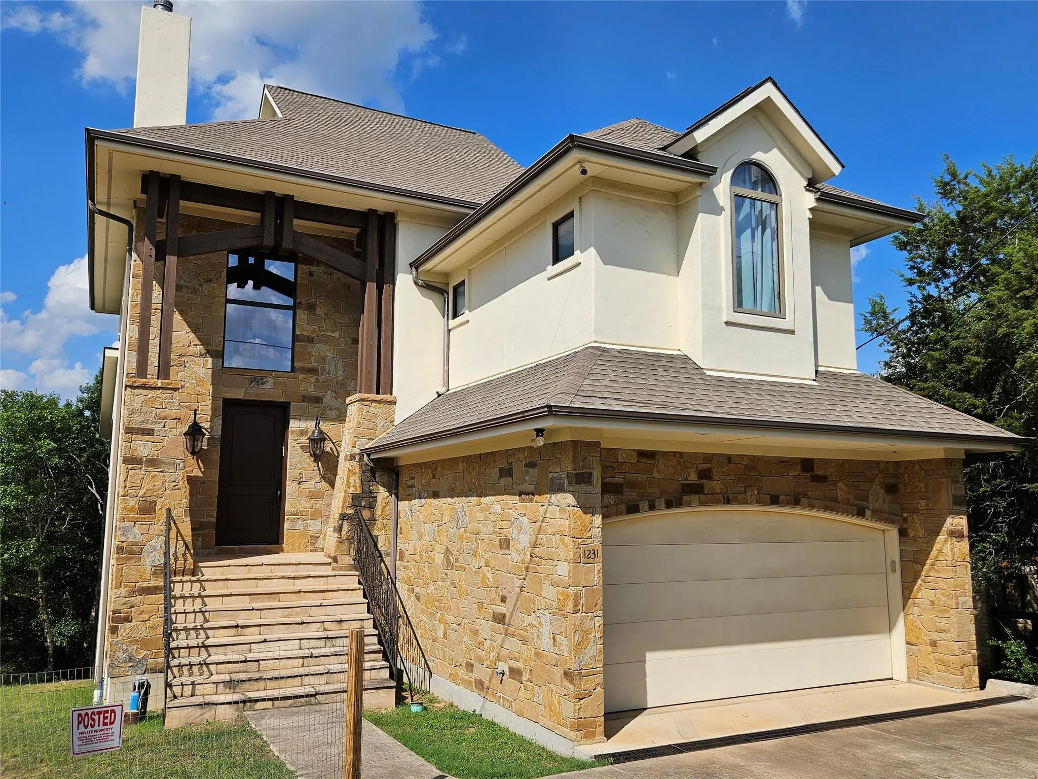 Photo of 1231 LAKE SHORE DR, Spicewood, TX, 78669