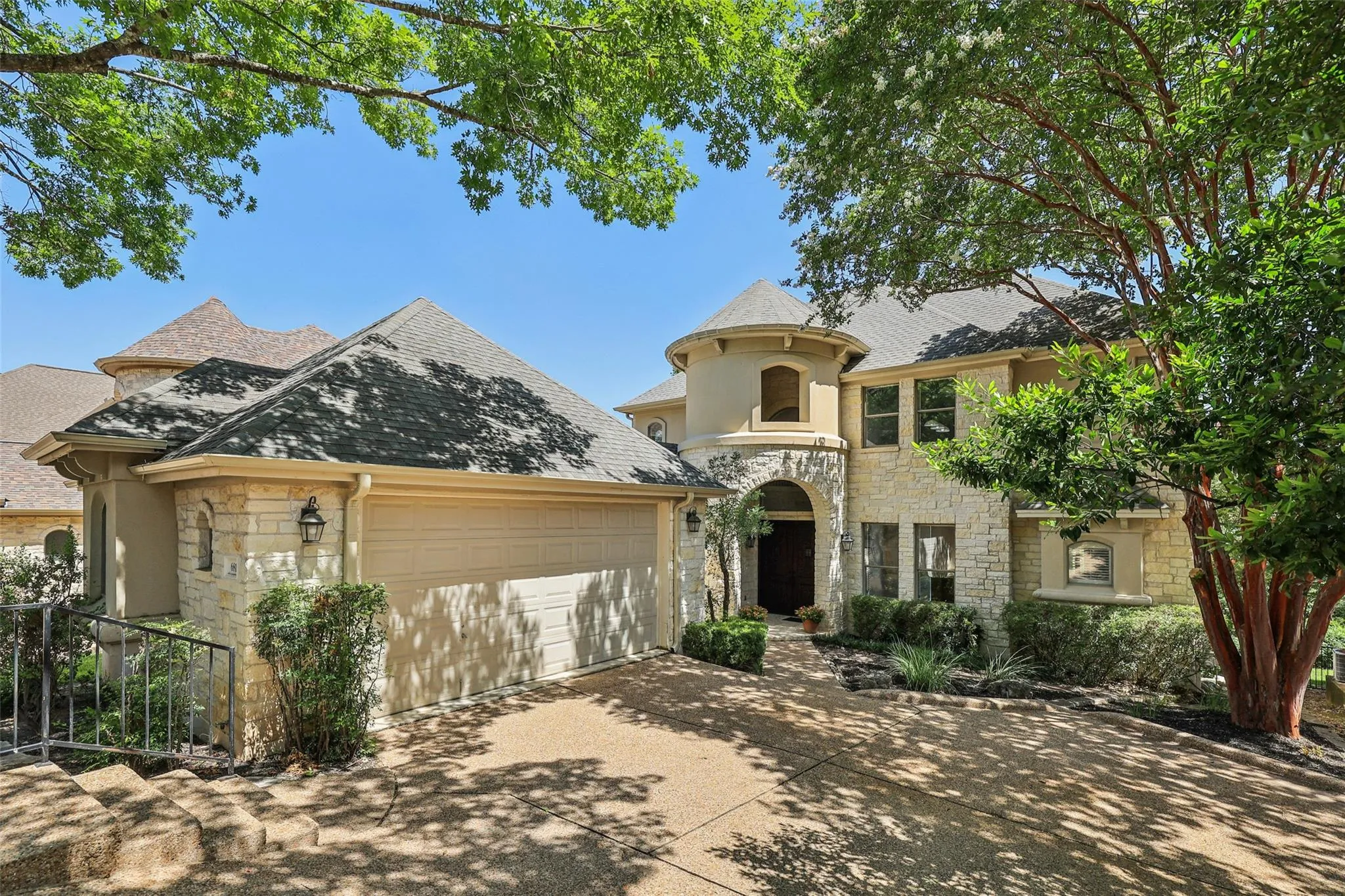 Photo of 6816 JESTER WILD DR, Austin, TX, 78750
