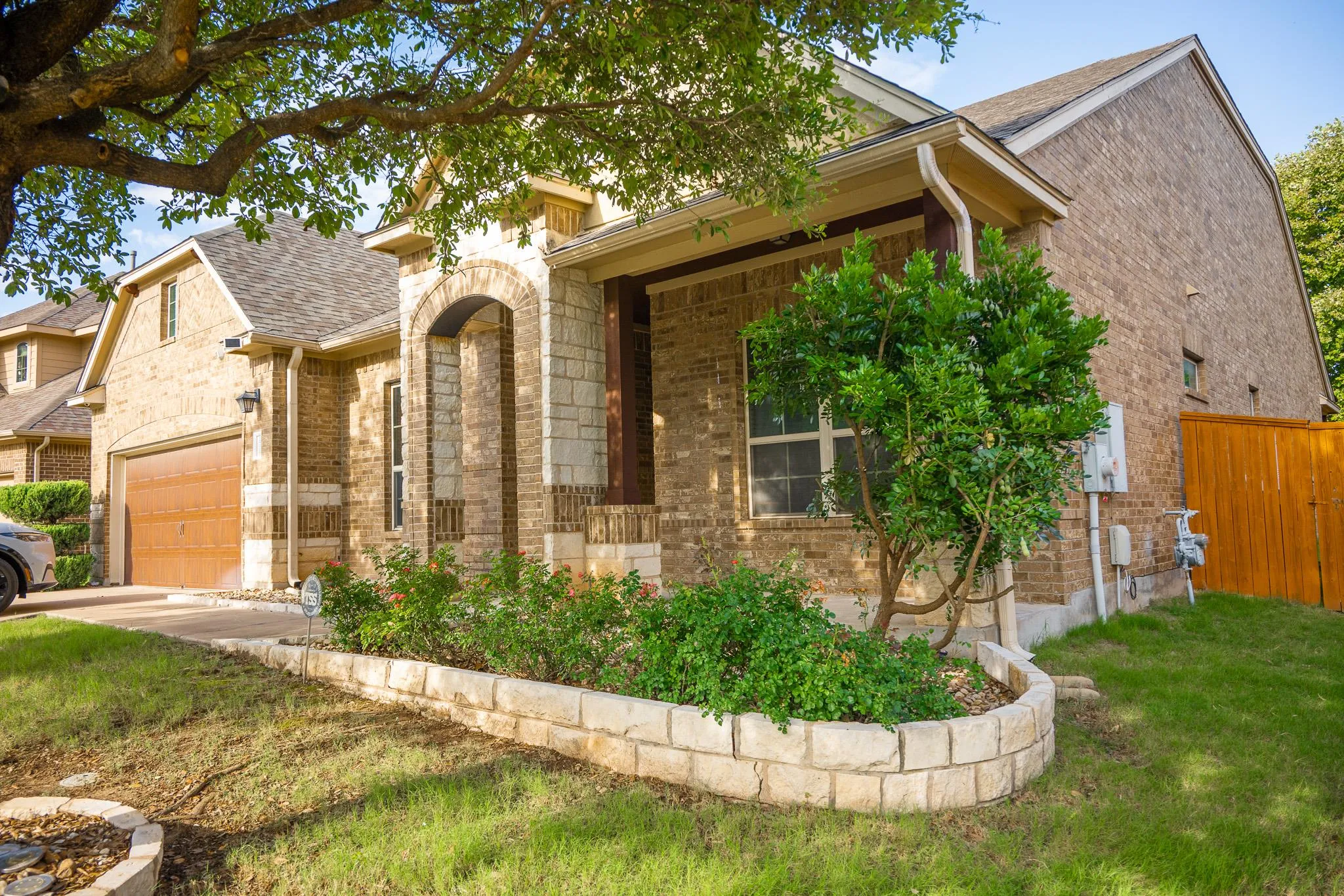 Photo 2 of 2709 BELICIA LN