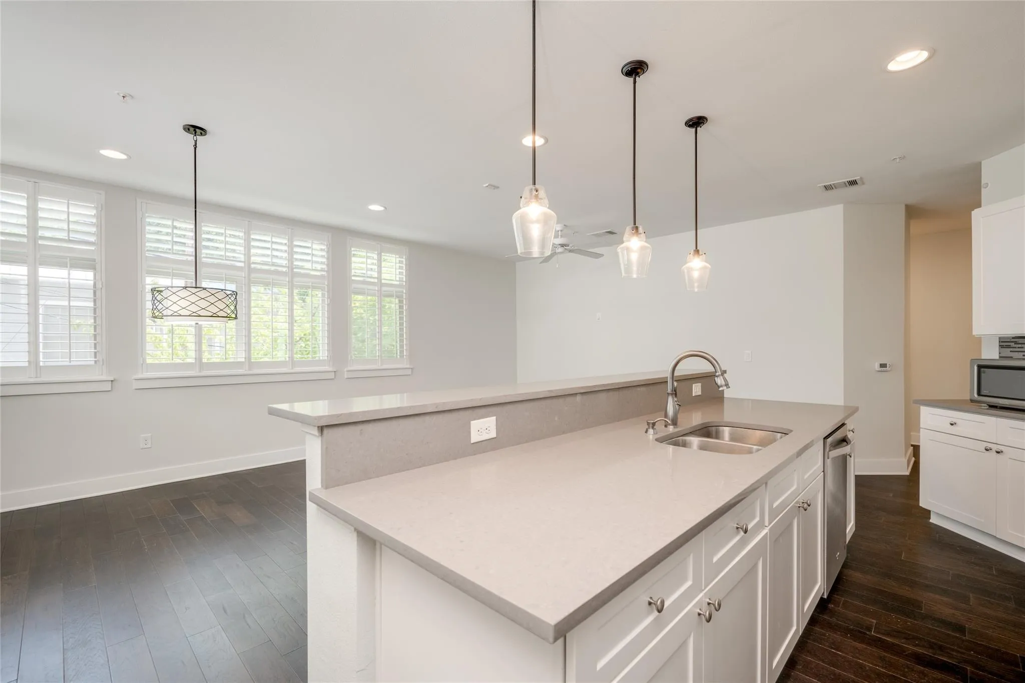 Photo 5 of 908 NUECES ST #12