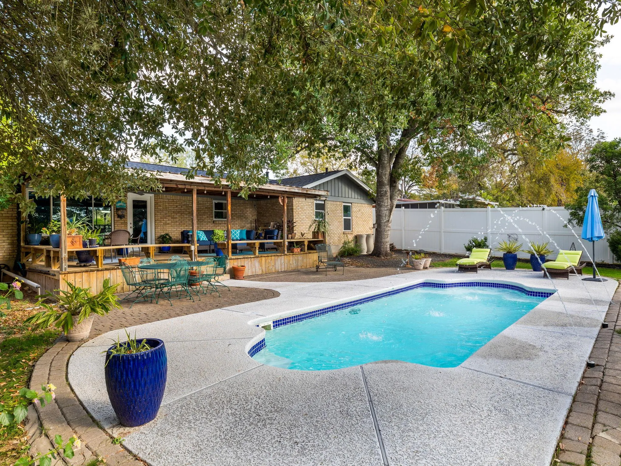 Photo of 4710 FRONTIER TRL, Austin, TX, 78745