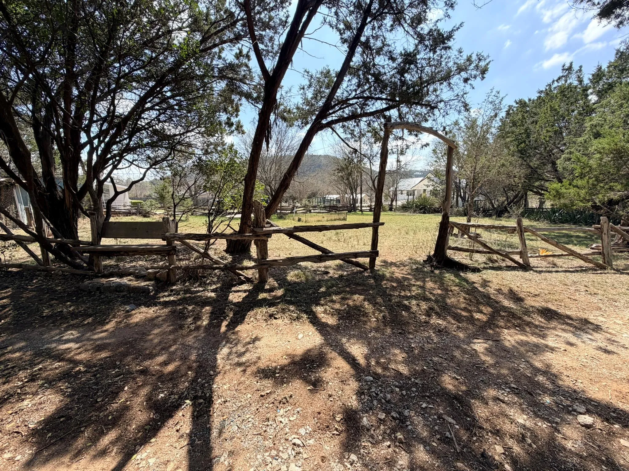 Photo 5 of 207 HUB DR