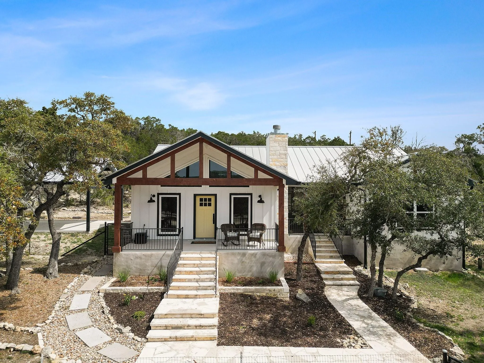 Photo of 631 LAKESIDE DR, Wimberley, TX, 78676