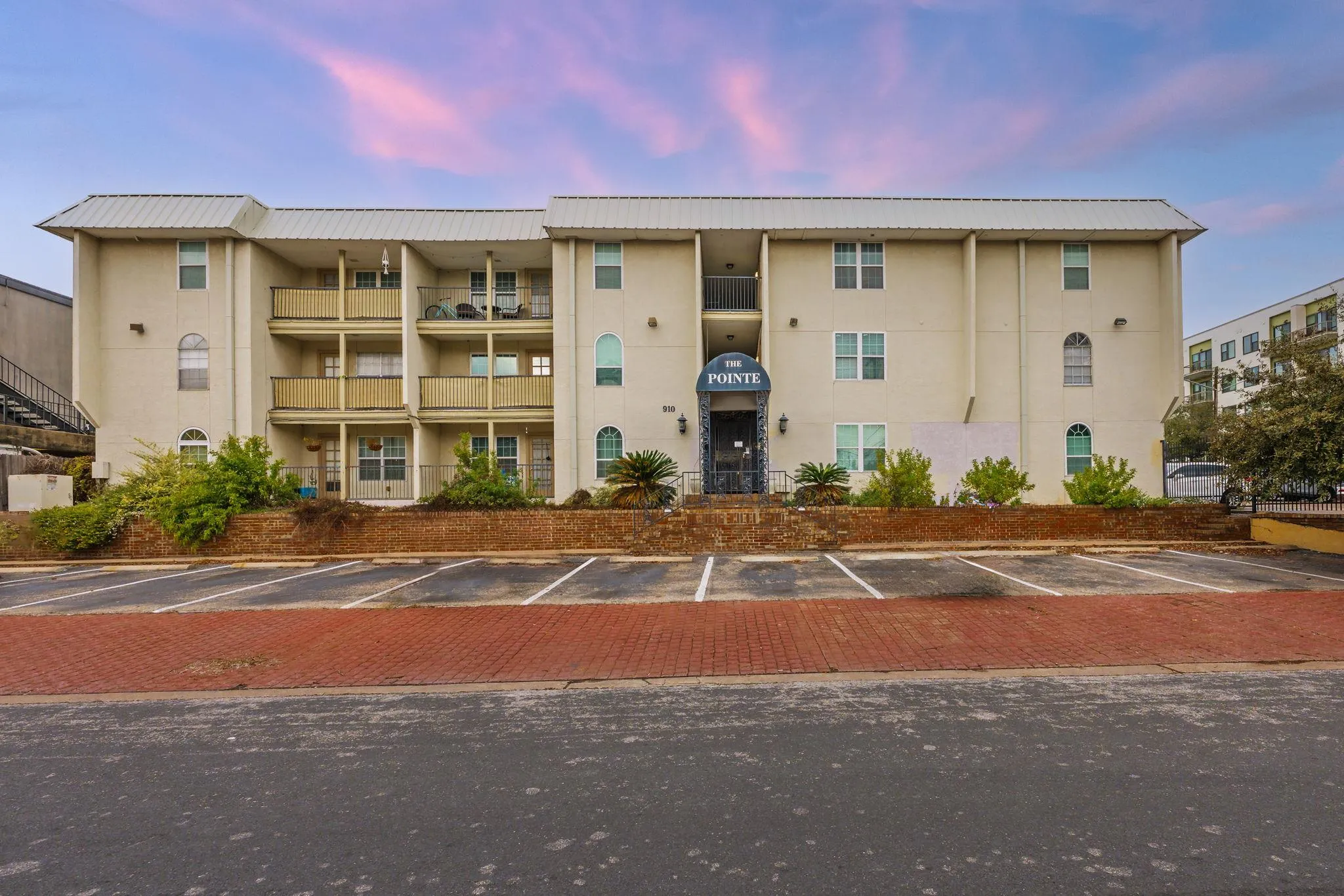 Photo of 910 DUNCAN LN #50, Austin, 78705