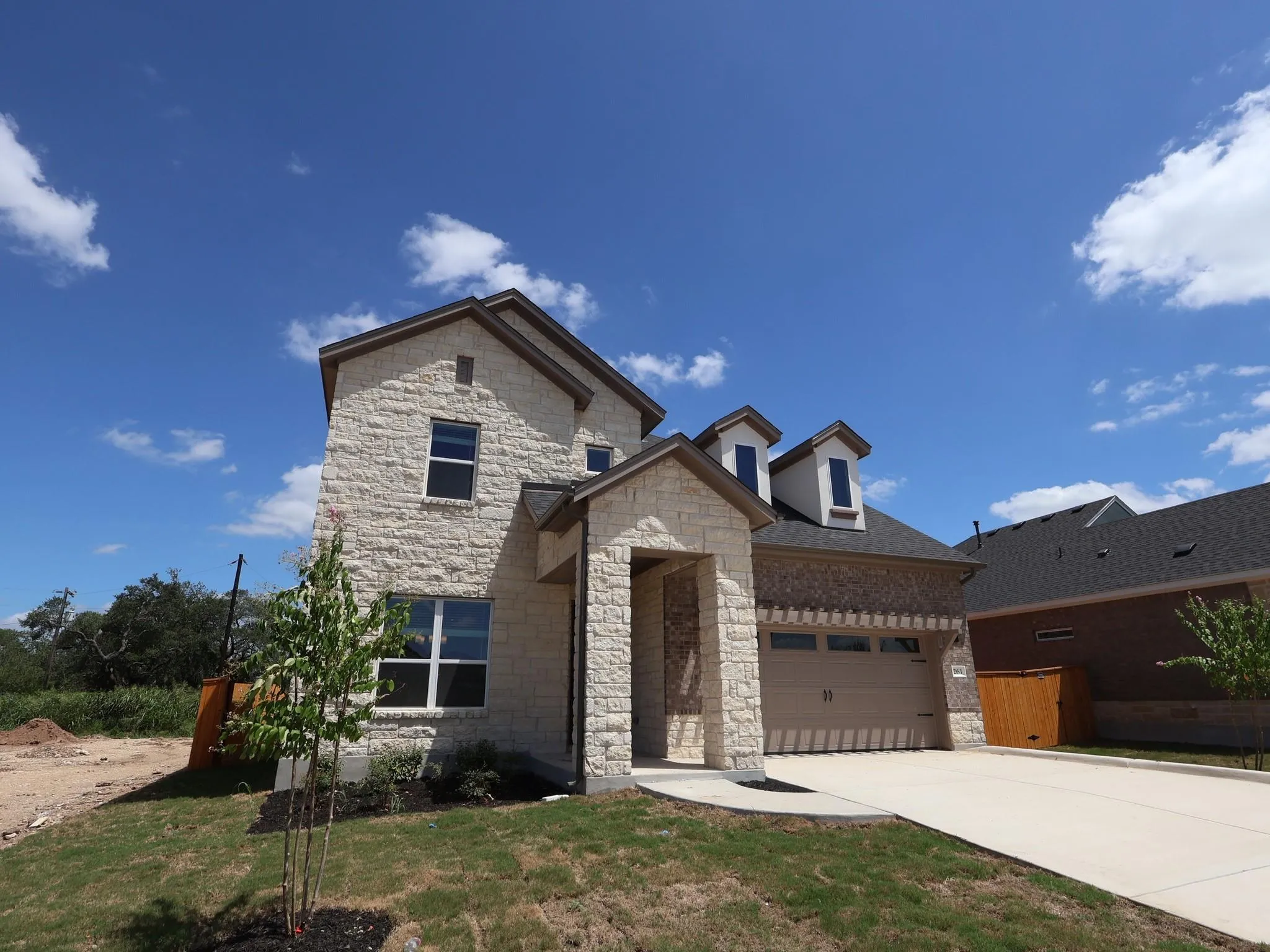 Photo 4 of 261 CALLAHAN LOOP