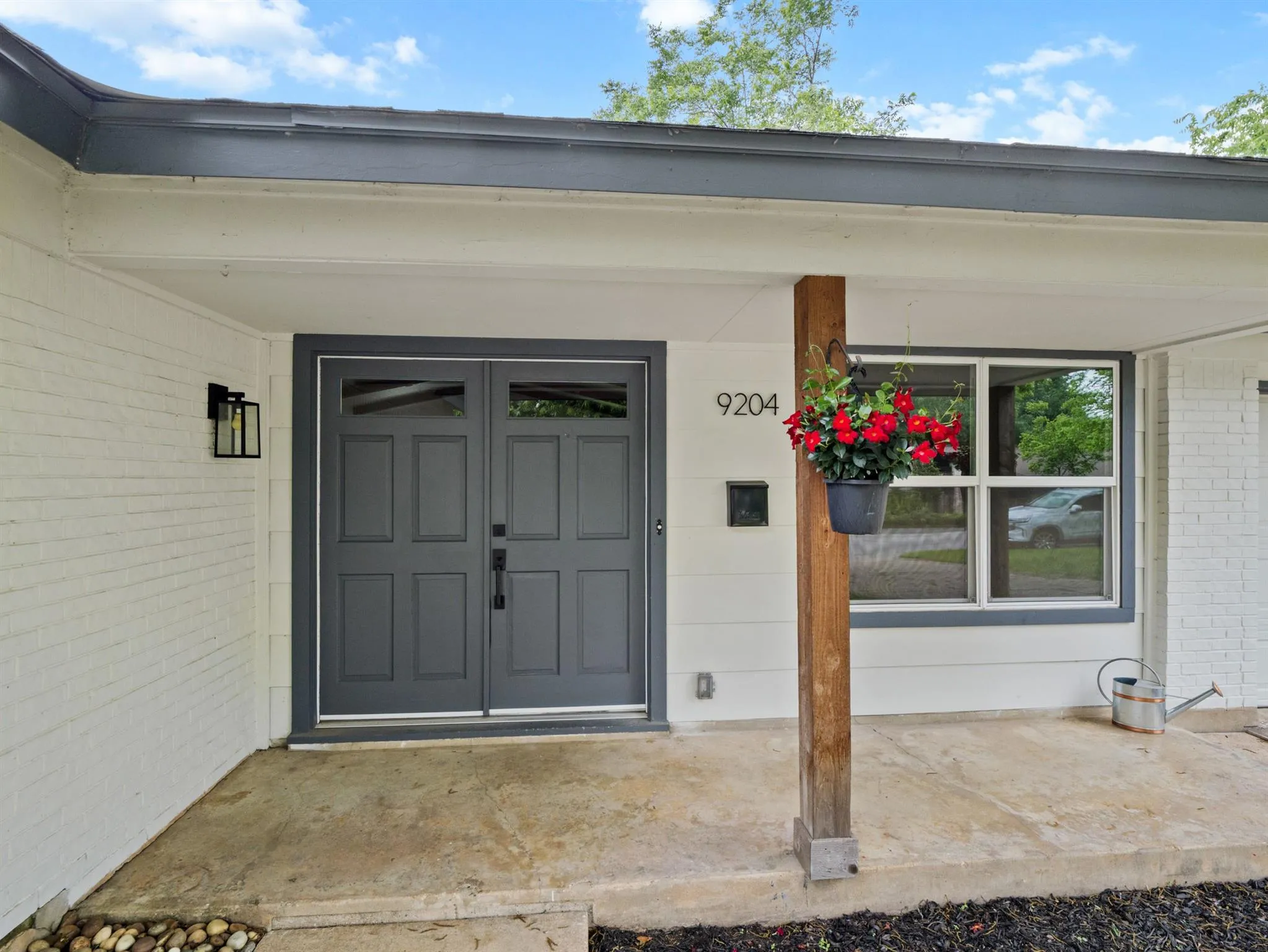 Photo 2 of 9204 COLLINFIELD DR