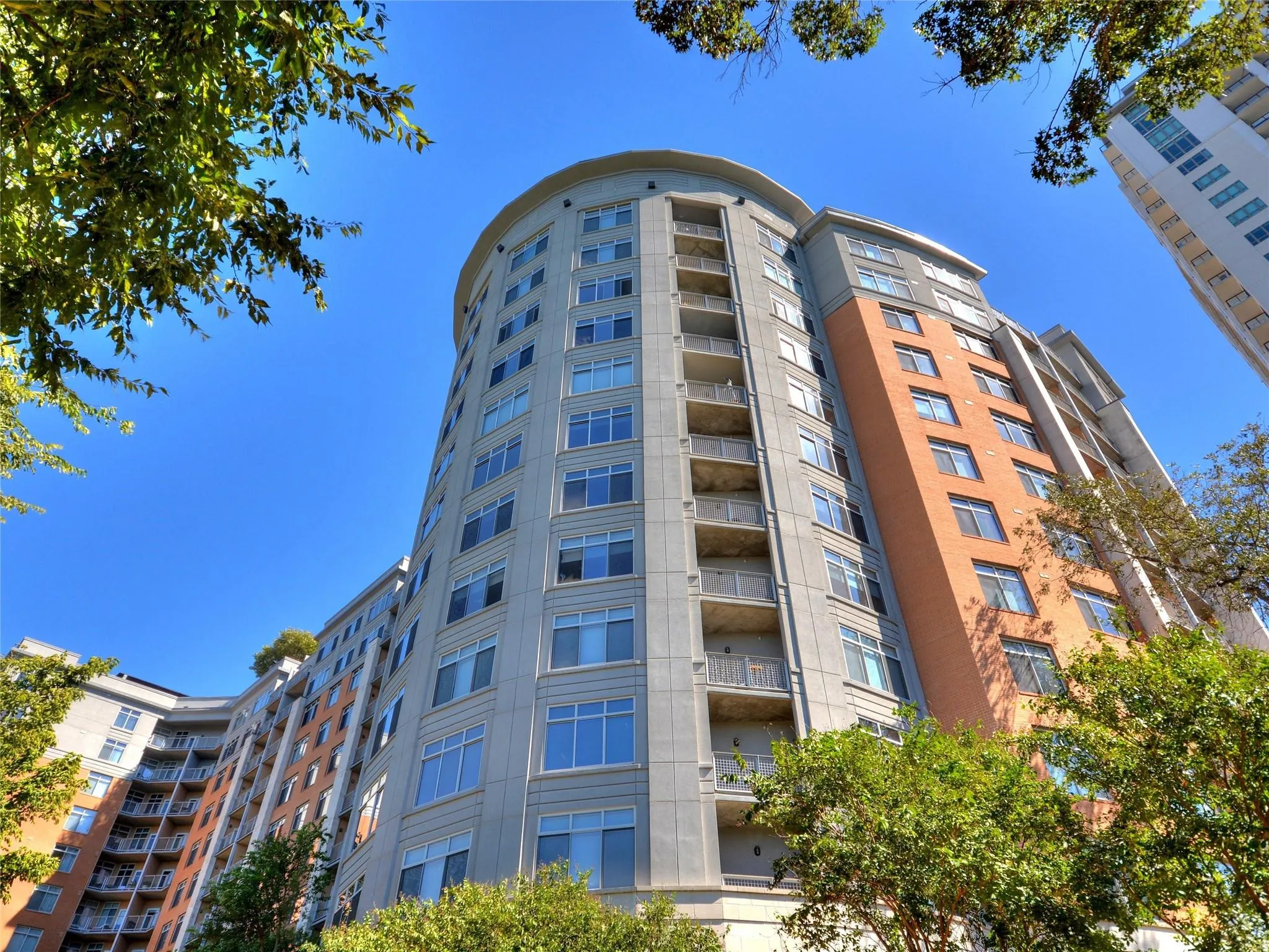 Photo of 54 RAINEY ST #811, Austin, TX, 78701