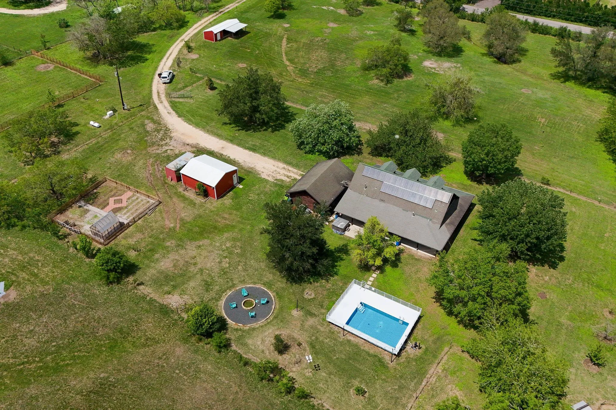 Photo 2 of 571 BALCH RD
