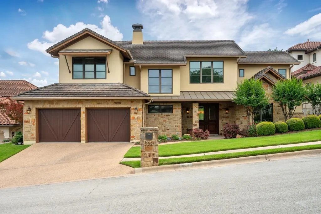 Photo of 7321 VISTA MOUNTAIN DR, Austin, TX, 78731