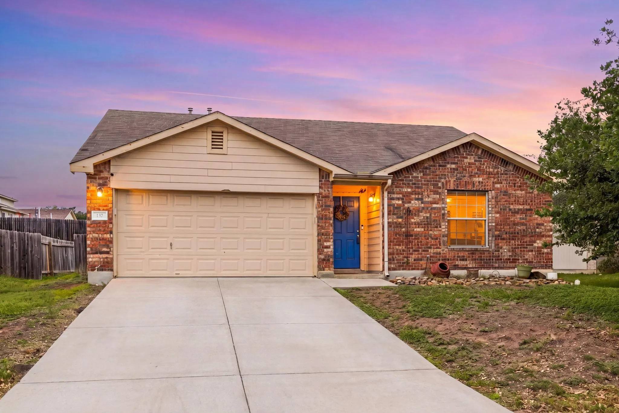 Photo of 137 SAWGRASS CIR, Kyle, TX, 78640